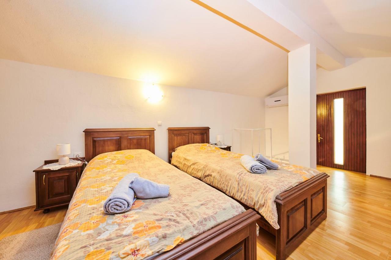 Apartamento Kuca Za Odmor Petra Cepljani Exterior foto